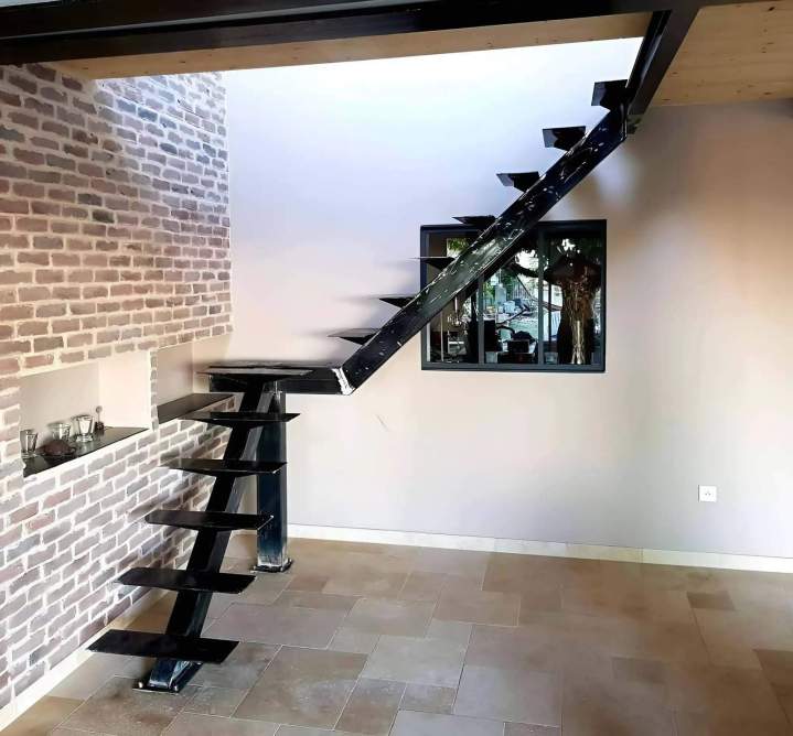 Fabrication et pose d'escaliers